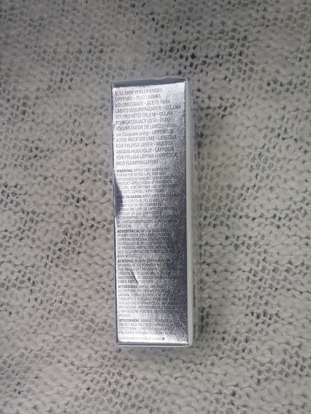 Buxom Full-On Plumping Lip Oil in Cherry Flip, 5.5ml/0.18fl oz - Picture 3 of 10
